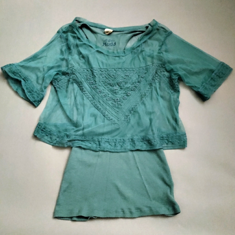 Juniors Mudd Top